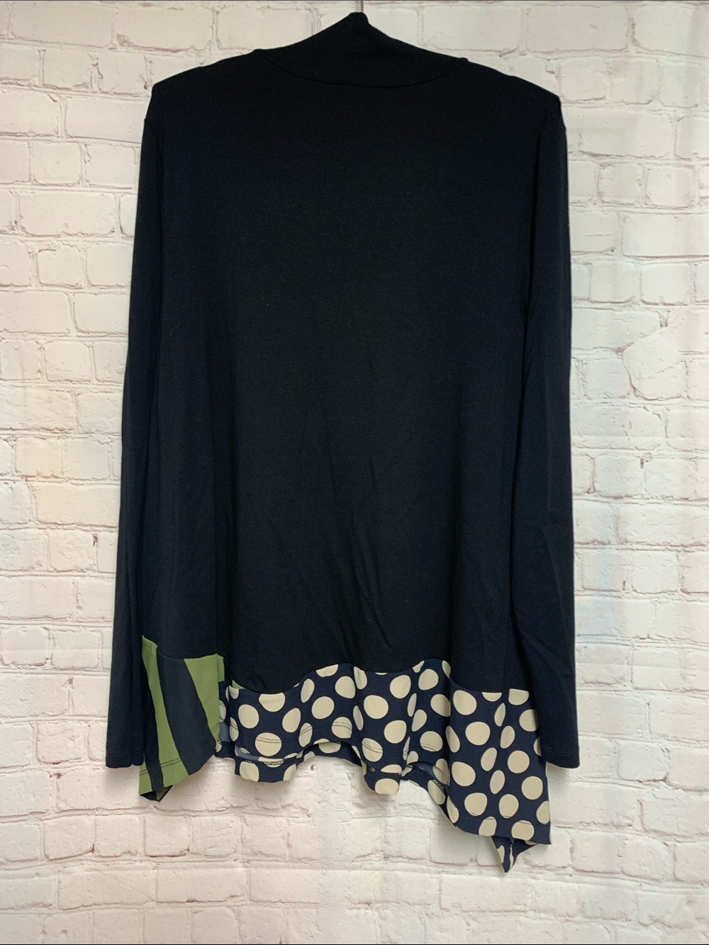 TEKBIKA by Alembika Black Green Tunic Top Size L 40” - Picture 5 of 5